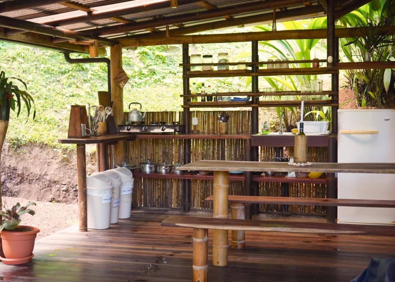 Amazonita Ecolodge Dos Brazos Exterior photo